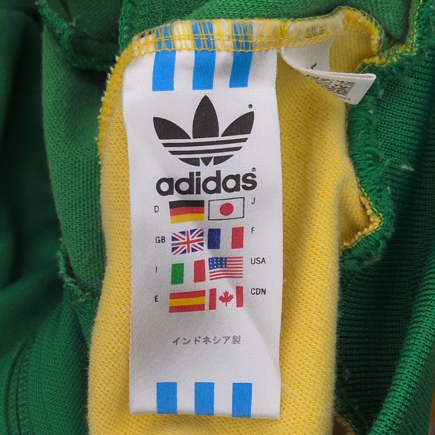 アディダス✨️トラックジャケット 緑×黄（Lsize）